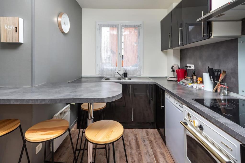 アミアンDuplex Cosy Et Contemporain Avec Parking Priveアパートメント エクステリア 写真
