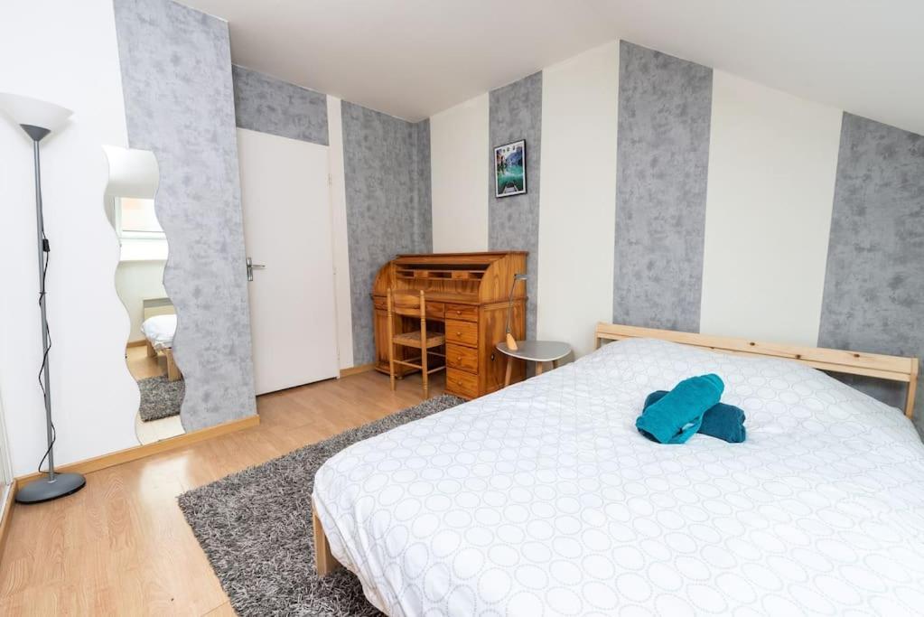 アミアンDuplex Cosy Et Contemporain Avec Parking Priveアパートメント エクステリア 写真